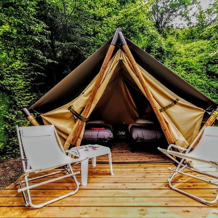 Les Tentes Bivouacs By Le Marintan Сен-Мишель-де-Морьен Экстерьер фото