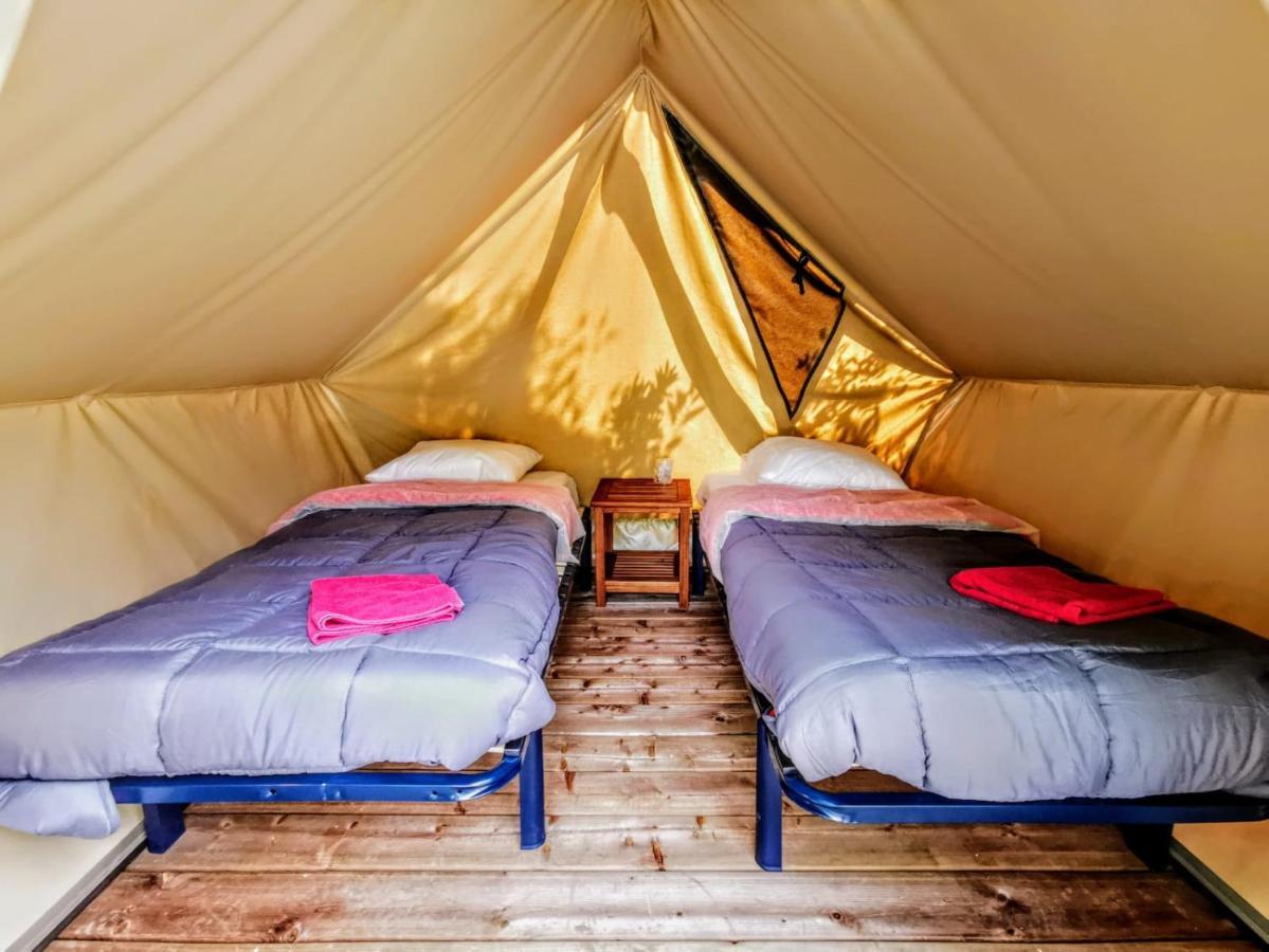 Les Tentes Bivouacs By Le Marintan Сен-Мишель-де-Морьен Экстерьер фото
