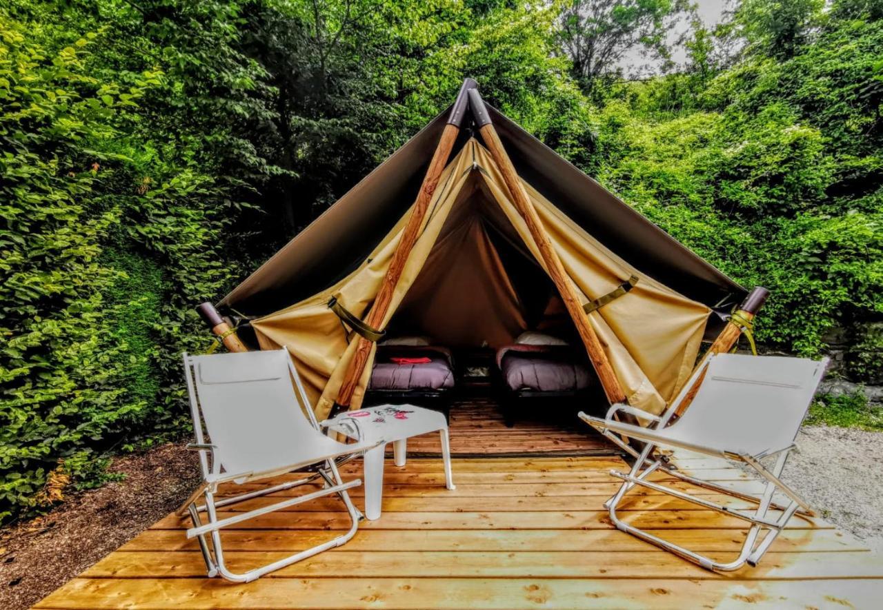 Les Tentes Bivouacs By Le Marintan Сен-Мишель-де-Морьен Экстерьер фото